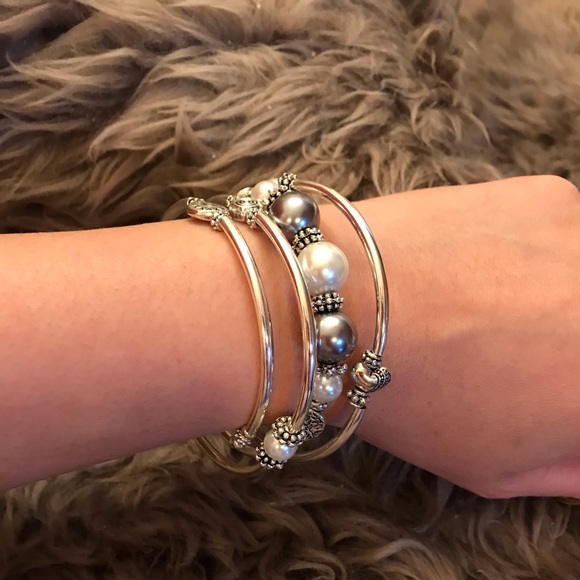 Fresh water pearl bracelet - Picture 1 of 4